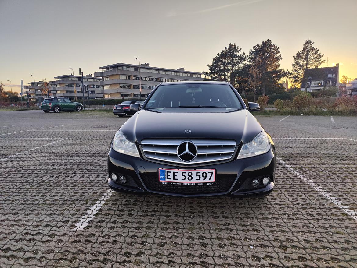 Mercedes Benz C220 CDI BE W204 (Facelift) billede 2