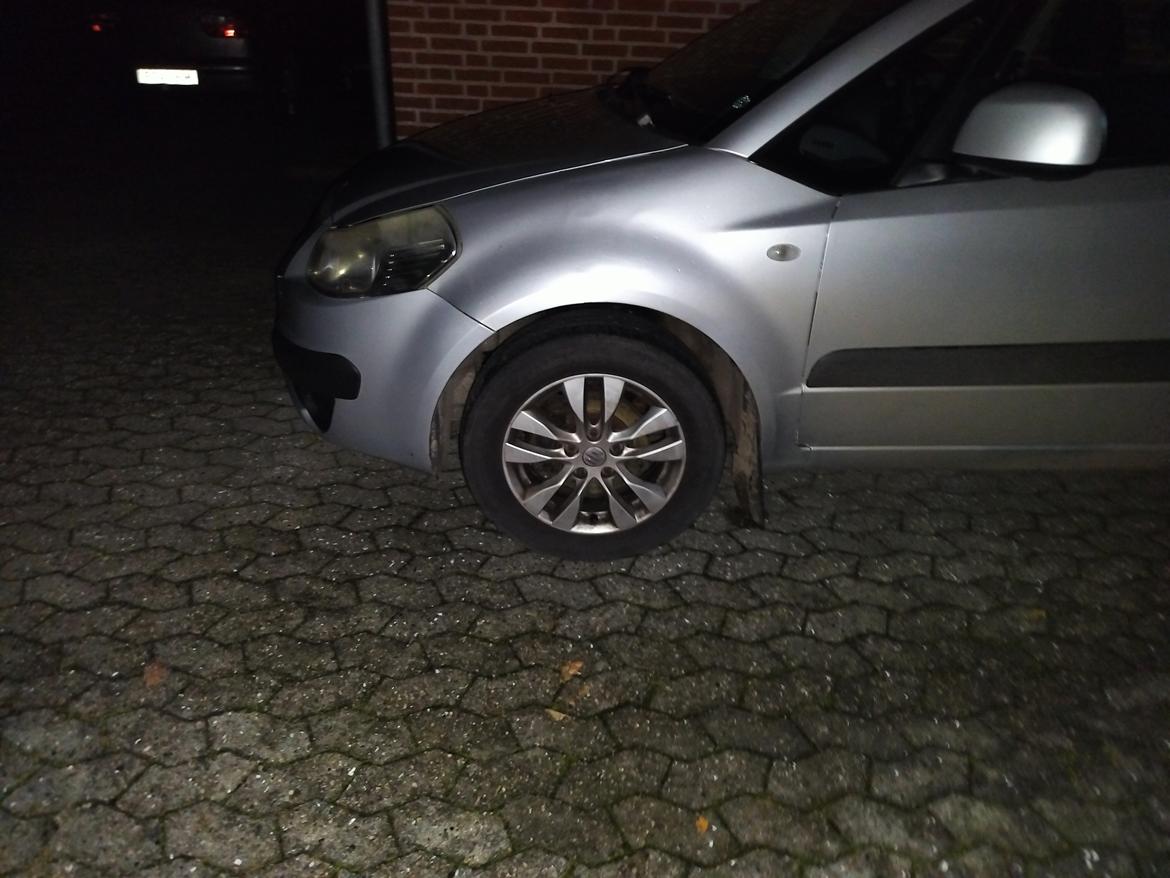 Suzuki Sx4 billede 3