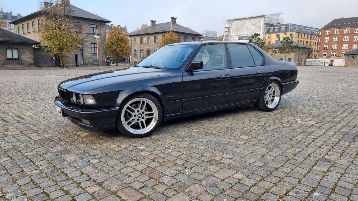 BMW 730i V8 E32 billede 20