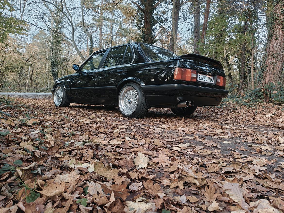 BMW E30 320i billede 16