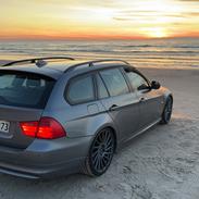 BMW 320D LCI