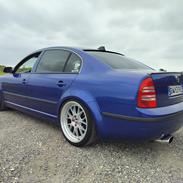 Skoda Superb mk 1