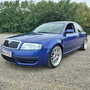 Skoda Superb mk 1