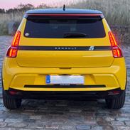 Renault 5 E-Tech Iconic