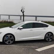 Opel Insignia Innovation 