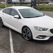 Opel Insignia Innovation 