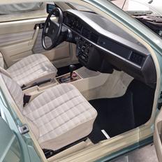 Mercedes Benz 190E 2.0