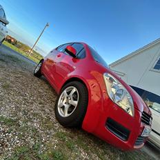 Suzuki Splash 1.0 GLS  *Rosie Red*