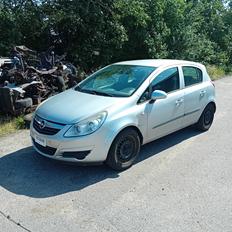 Opel Corsa (SOLGT )