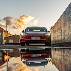 Tesla Model 3 Long Range AWD (Highland)