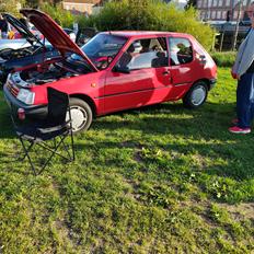 Peugeot 205