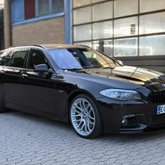 BMW F11 LCI - 525D - 2013