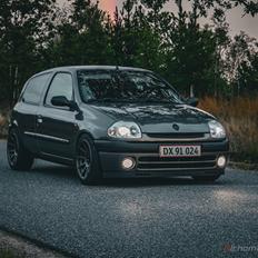 Renault Clio MK2 PH1
