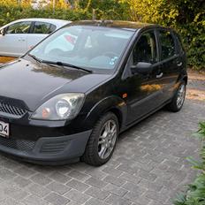 Ford Fiesta *Chloé*