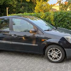 Ford Fiesta *Chloé*