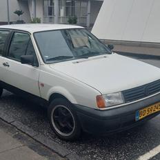 VW Polo 86c 2F Steilheck Van.