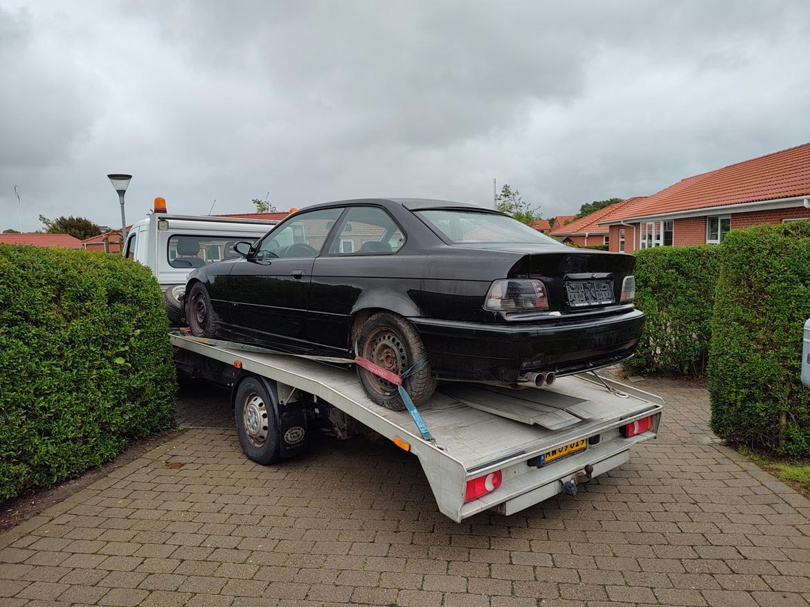 BMW E36 325i coupé - Da bilen blev hentet billede 8