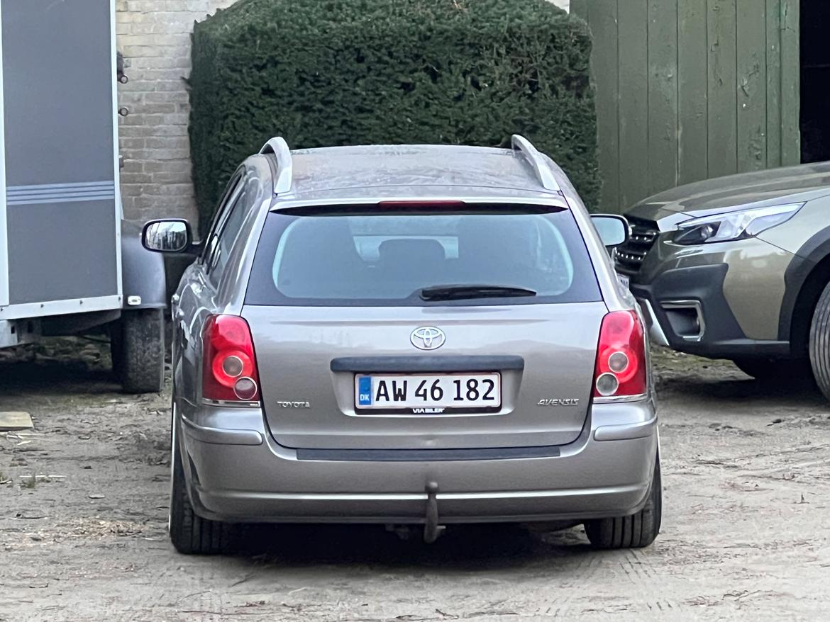 Toyota Avensis 1.8 STC  billede 6