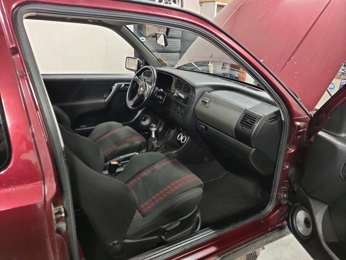 VW Golf GL billede 10