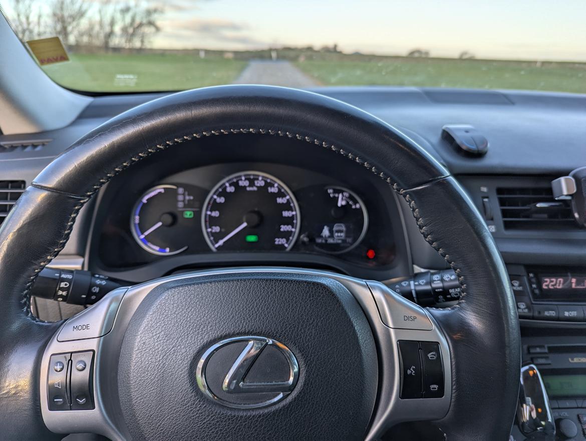 Lexus CT200h billede 10