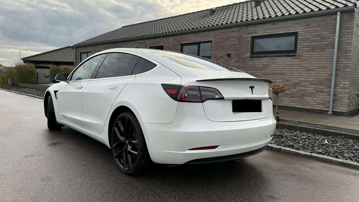 Tesla Model 3 Performance billede 2