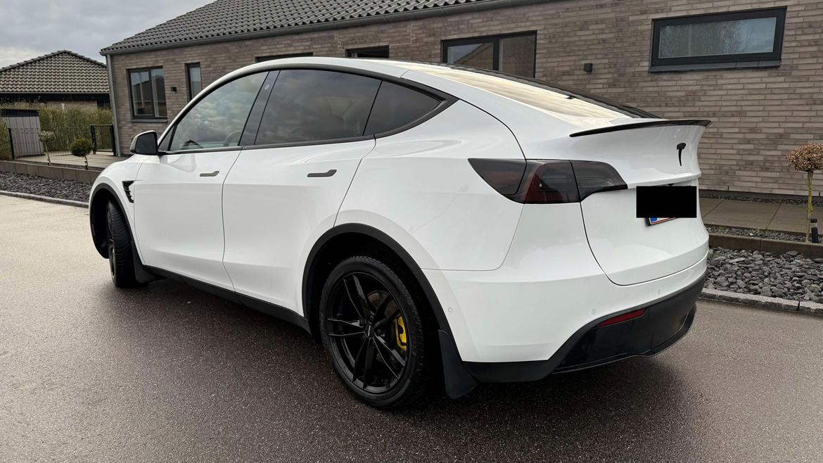 Tesla Model Y Long Range AWD billede 2
