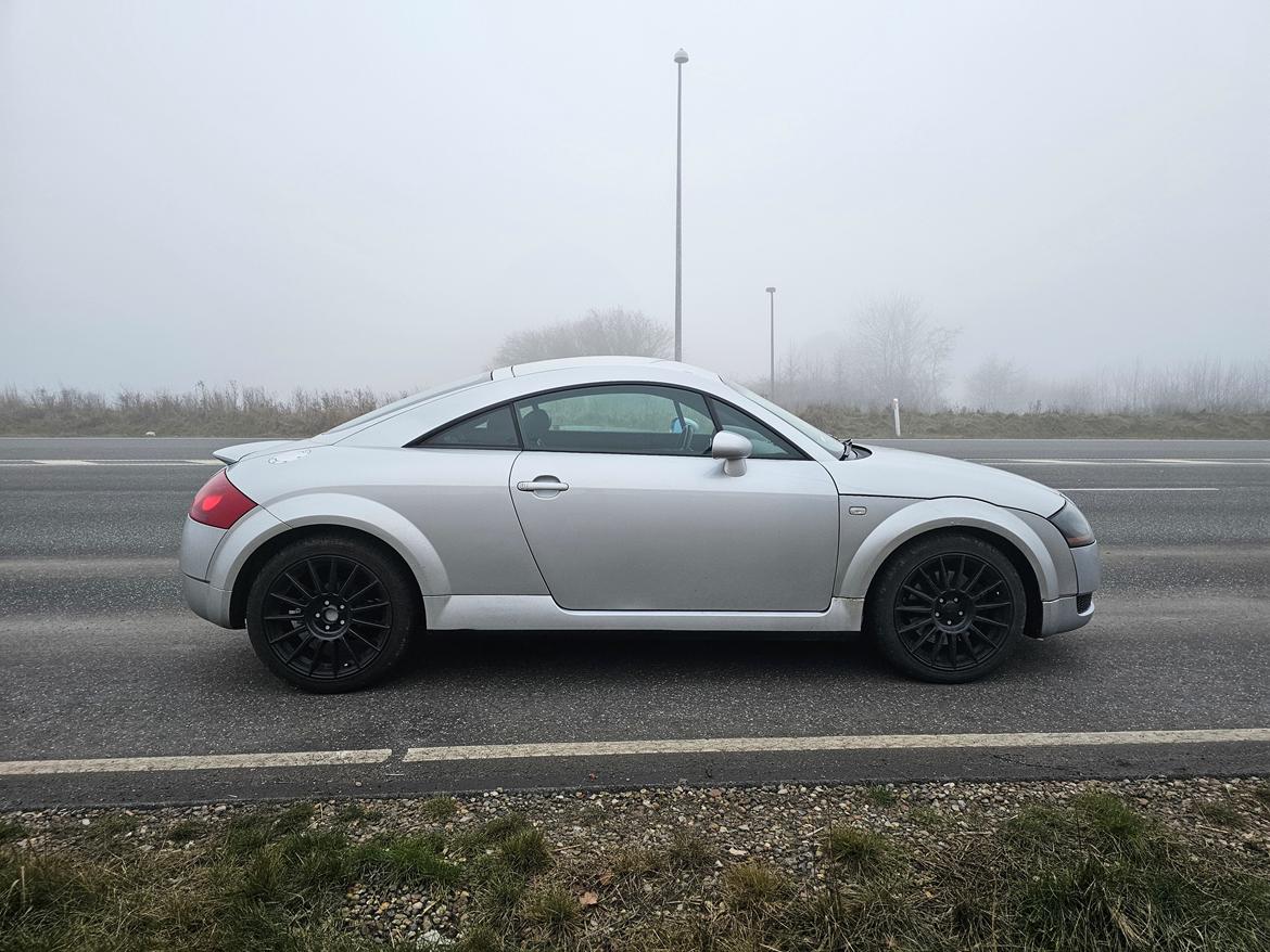 Audi TT Coupé 1.8 T 8N billede 3