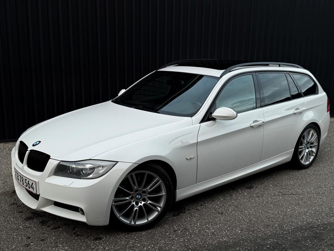 BMW E91 - 335D - 2008 billede 1