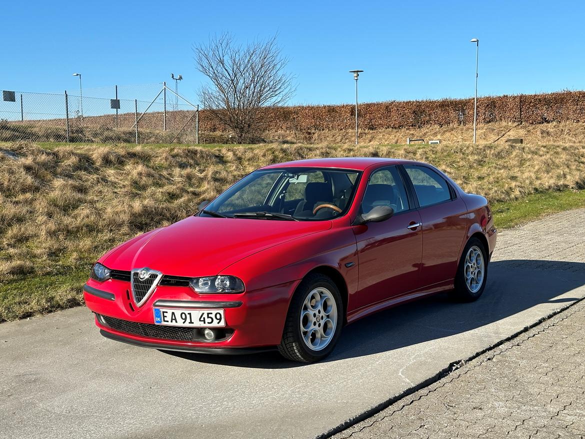 Alfa Romeo 156 billede 2