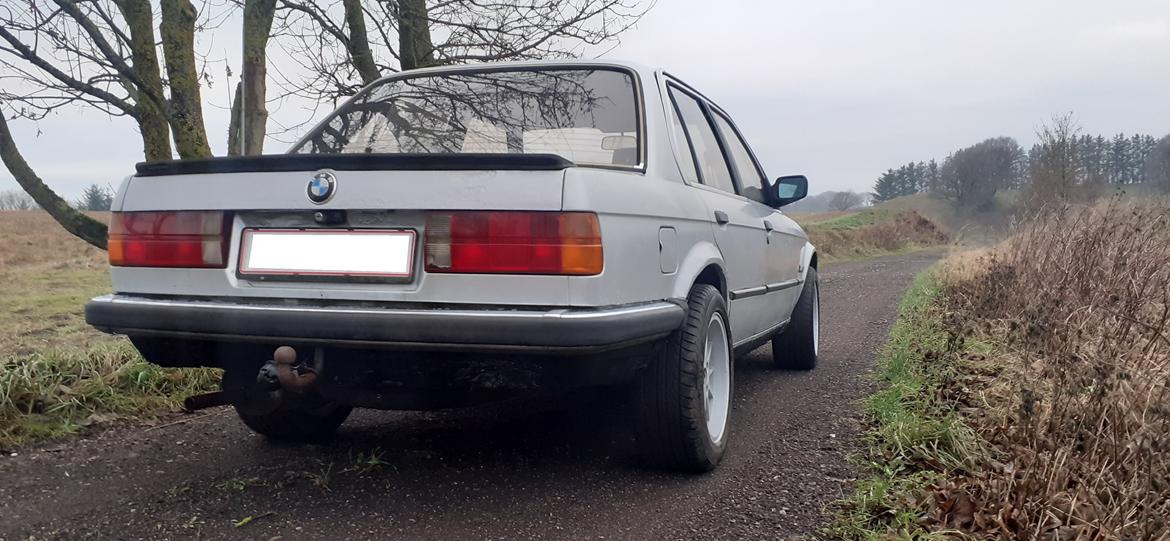 BMW E30 324d billede 15
