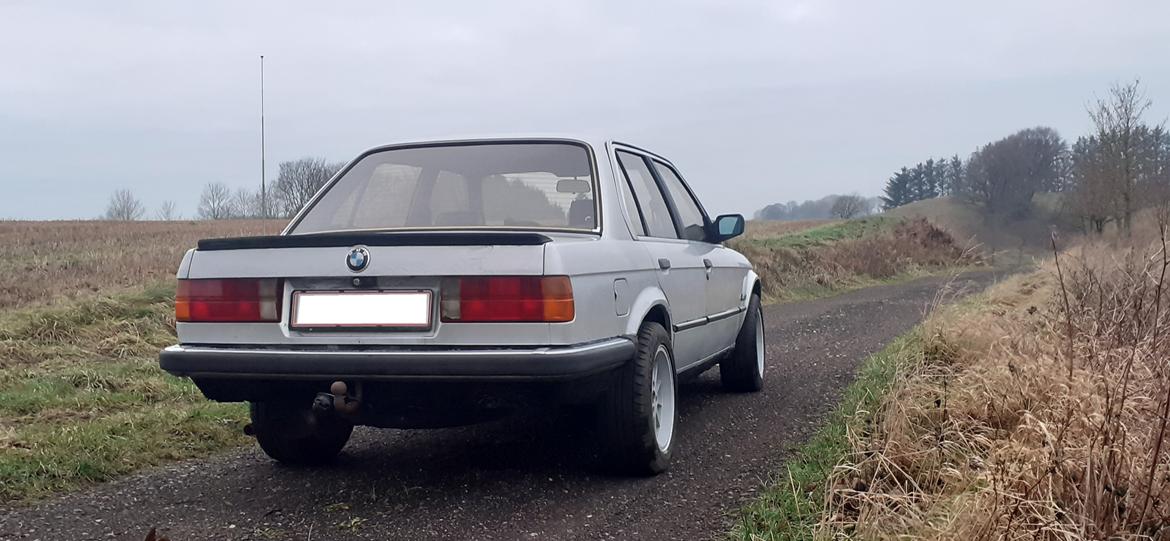 BMW E30 324d billede 36