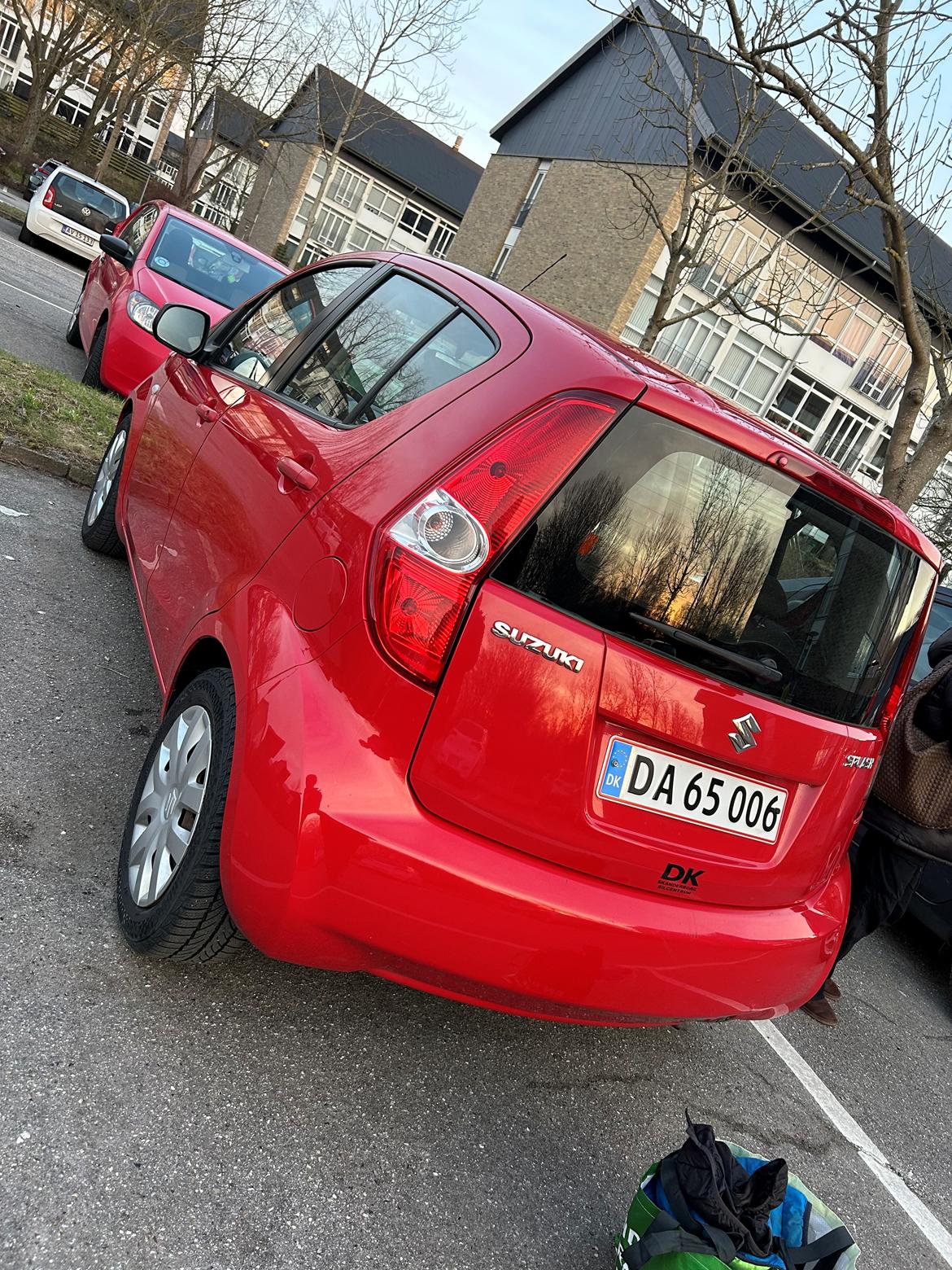 Suzuki Splash 1.0 GLS  *Rosie Red* billede 6
