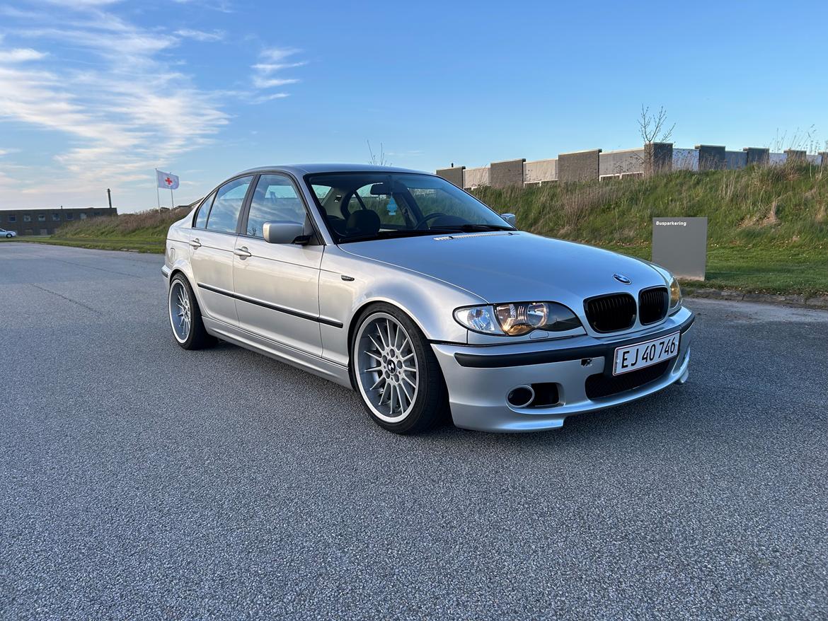 BMW E46 320i billede 1
