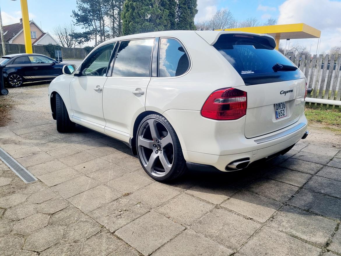 Porsche Cayenne 2 957  ( Tidl bil SOLGT ) billede 1