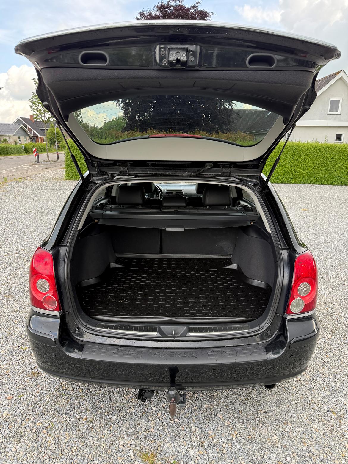 Toyota Avensis 2,4 Aut billede 7