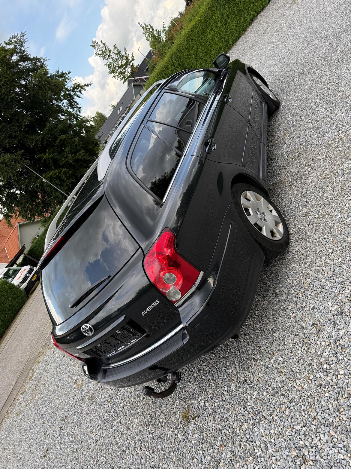 Toyota Avensis 2,4 Aut billede 6