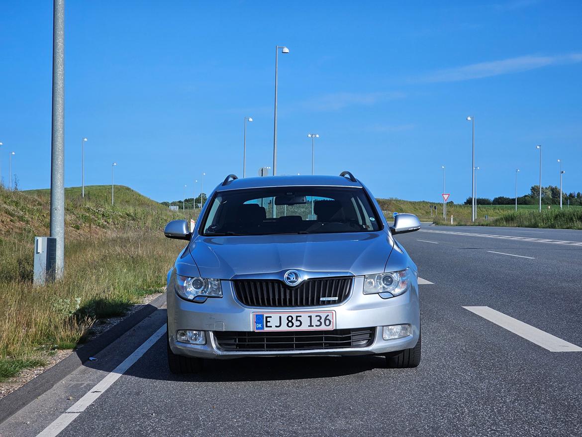 Skoda Superb II 1.6 TDI 3T5 Combi billede 3