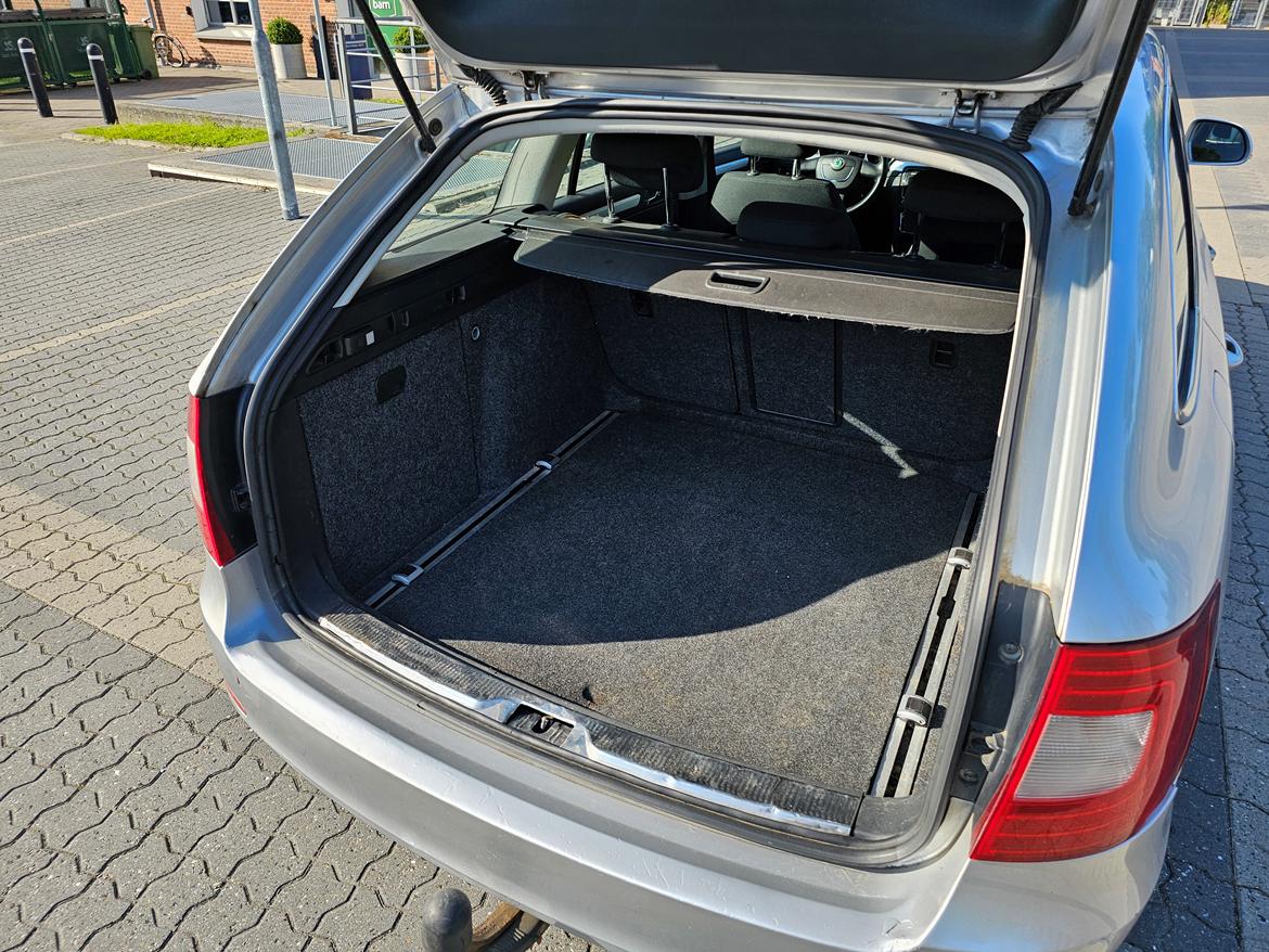 Skoda Superb II 1.6 TDI 3T5 Combi billede 7