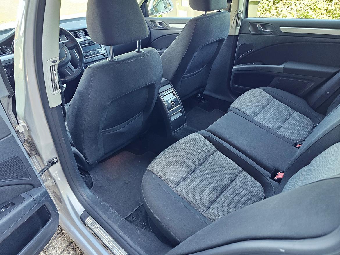 Skoda Superb II 1.6 TDI 3T5 Combi billede 8