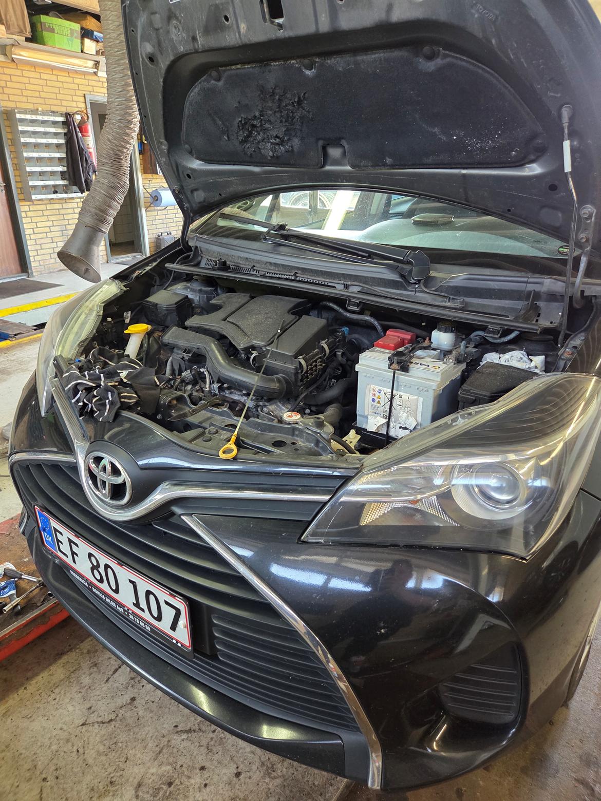 Toyota Yaris XP13 - Olieskift v. 210000 billede 13