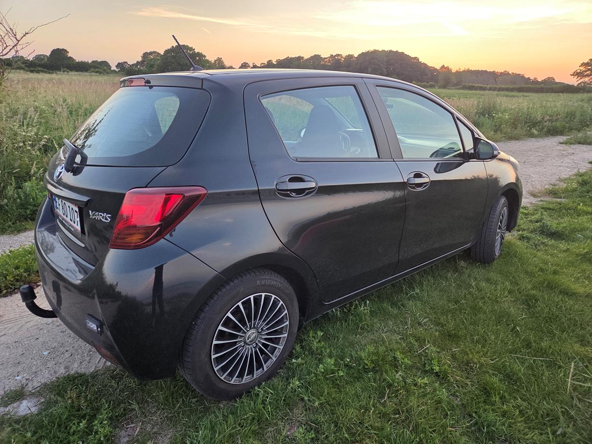 Toyota Yaris XP13 billede 8