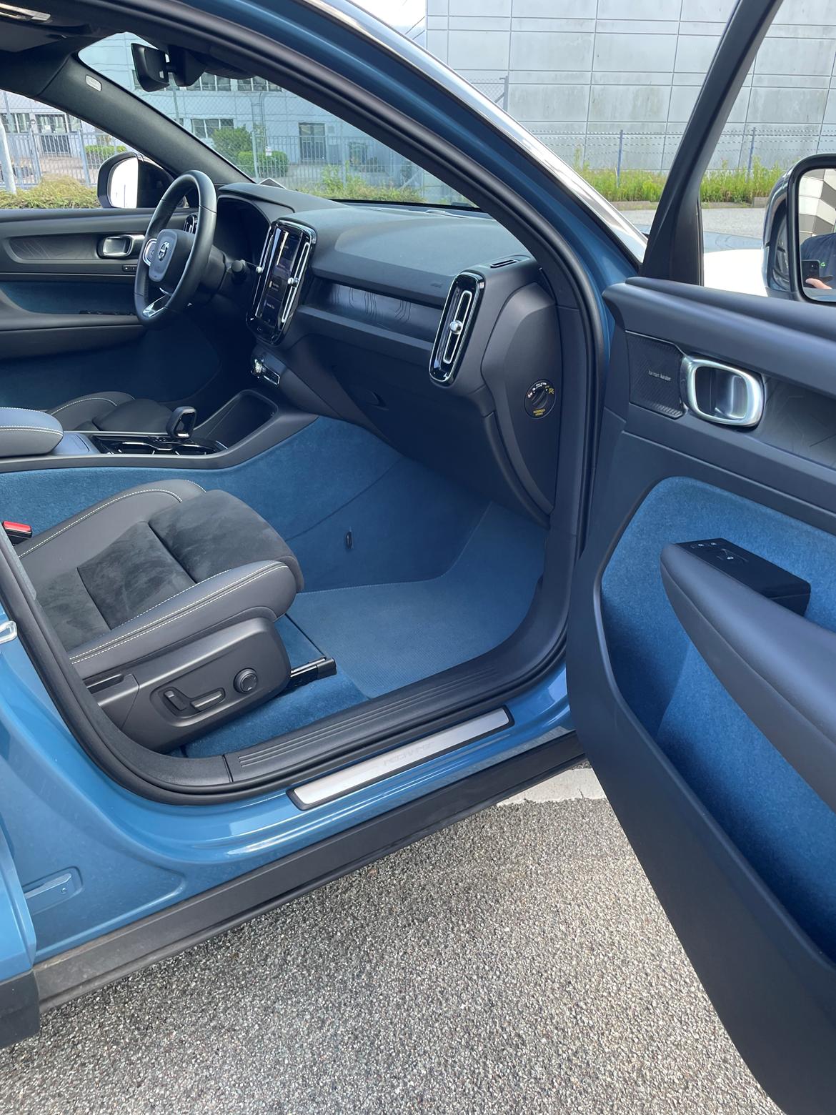 Volvo C40 - Blå gulvtæpper og måtter billede 2