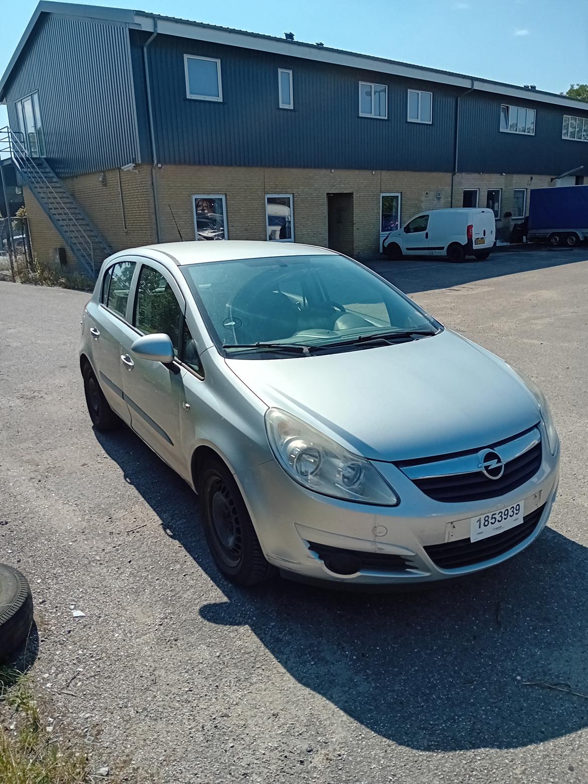 Opel Corsa (SOLGT ) billede 2