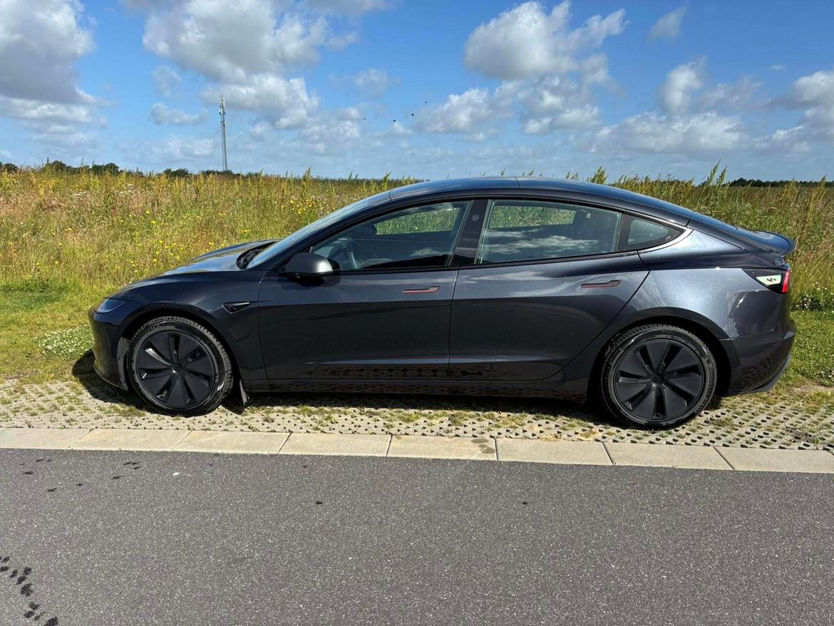 Tesla Model 3 Highland SR billede 3