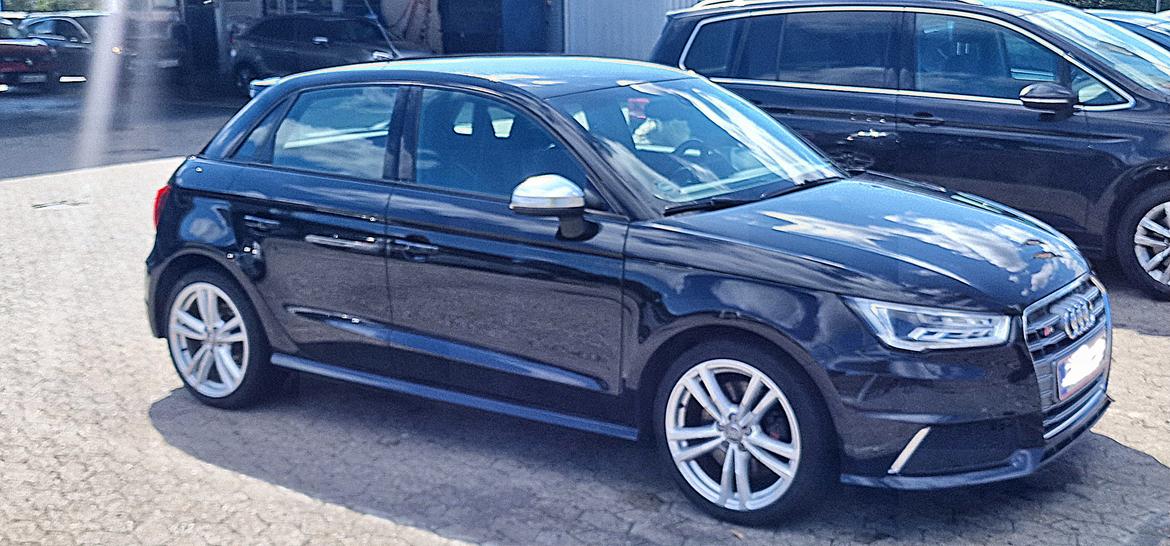 Audi S1 Sportback quattro 5-dørs billede 1