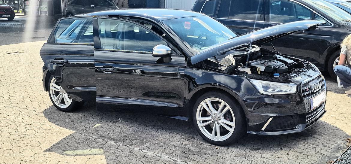 Audi S1 Sportback quattro 5-dørs billede 2