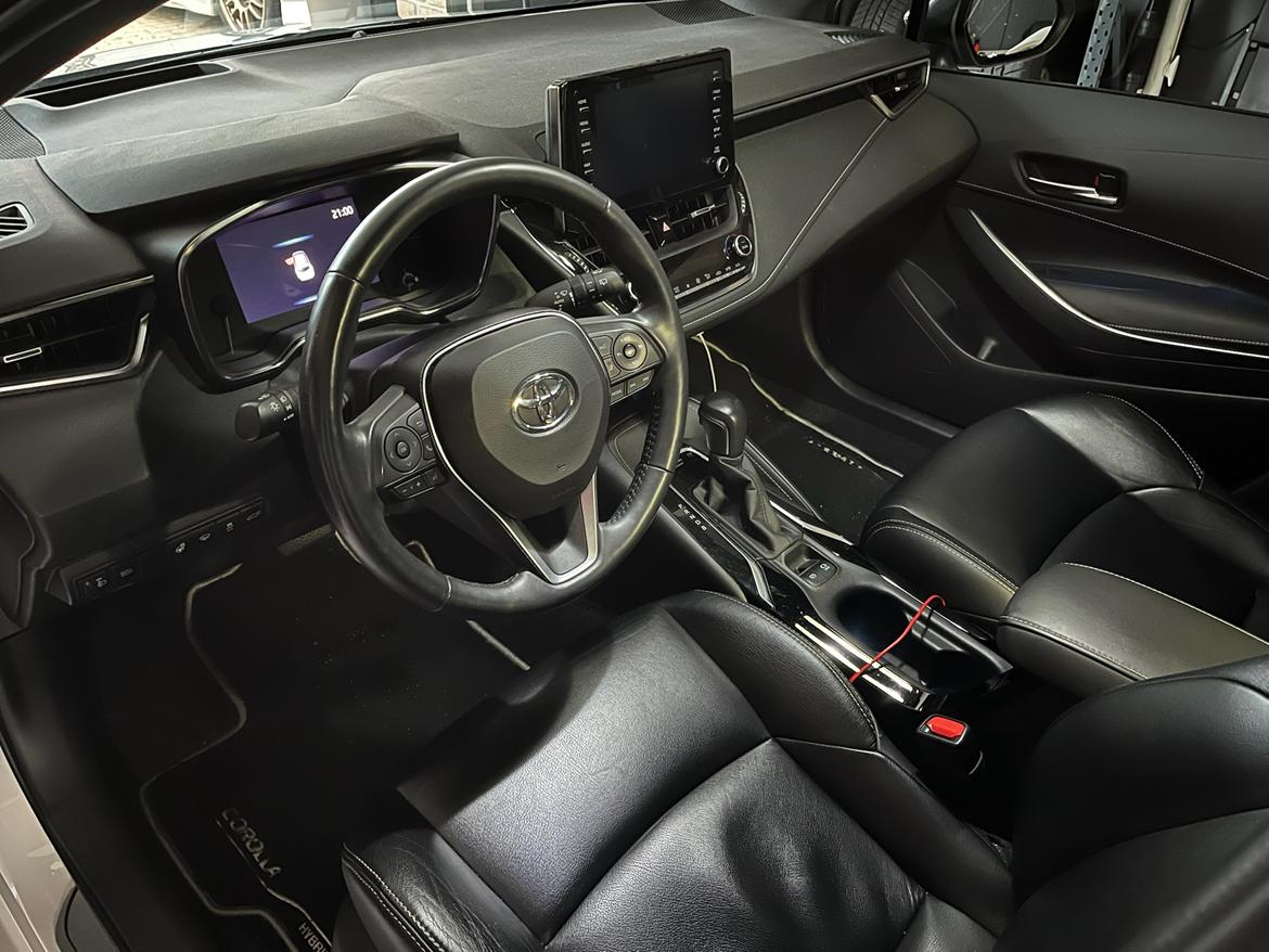 Toyota Corolla Hybrid ZWE211 billede 18