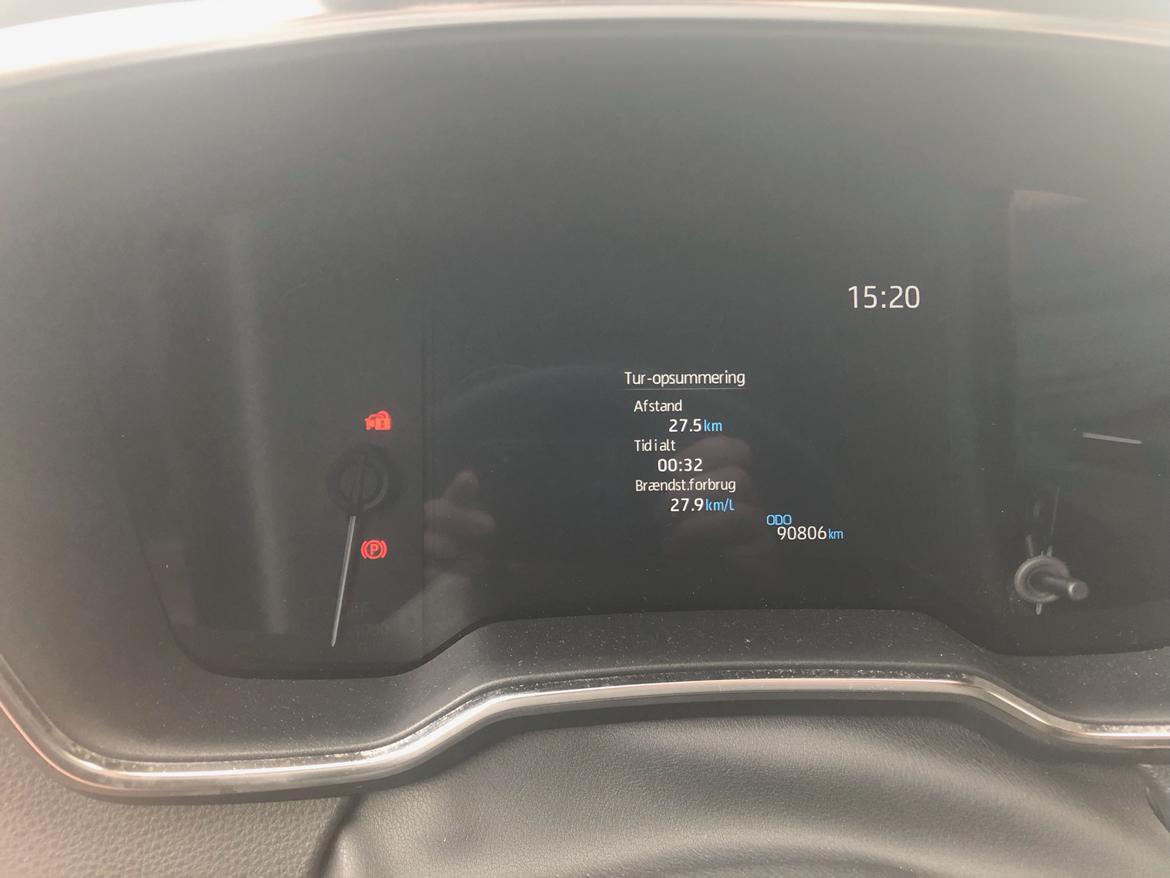 Toyota Corolla Hybrid ZWE211 billede 21