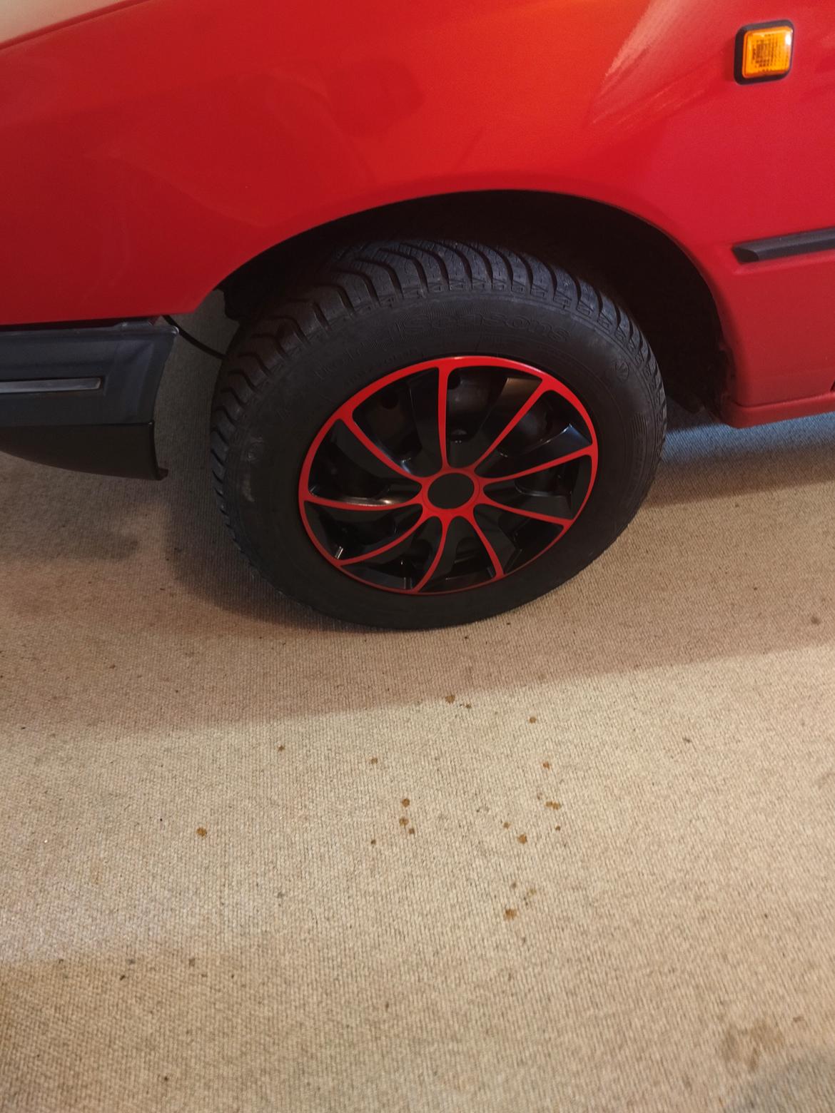 Peugeot 205 - ander hjulkapsler  billede 14