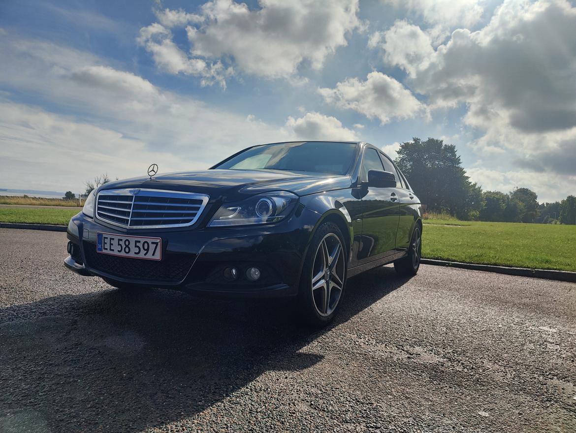 Mercedes Benz C220 CDI BE W204 (Facelift) billede 2